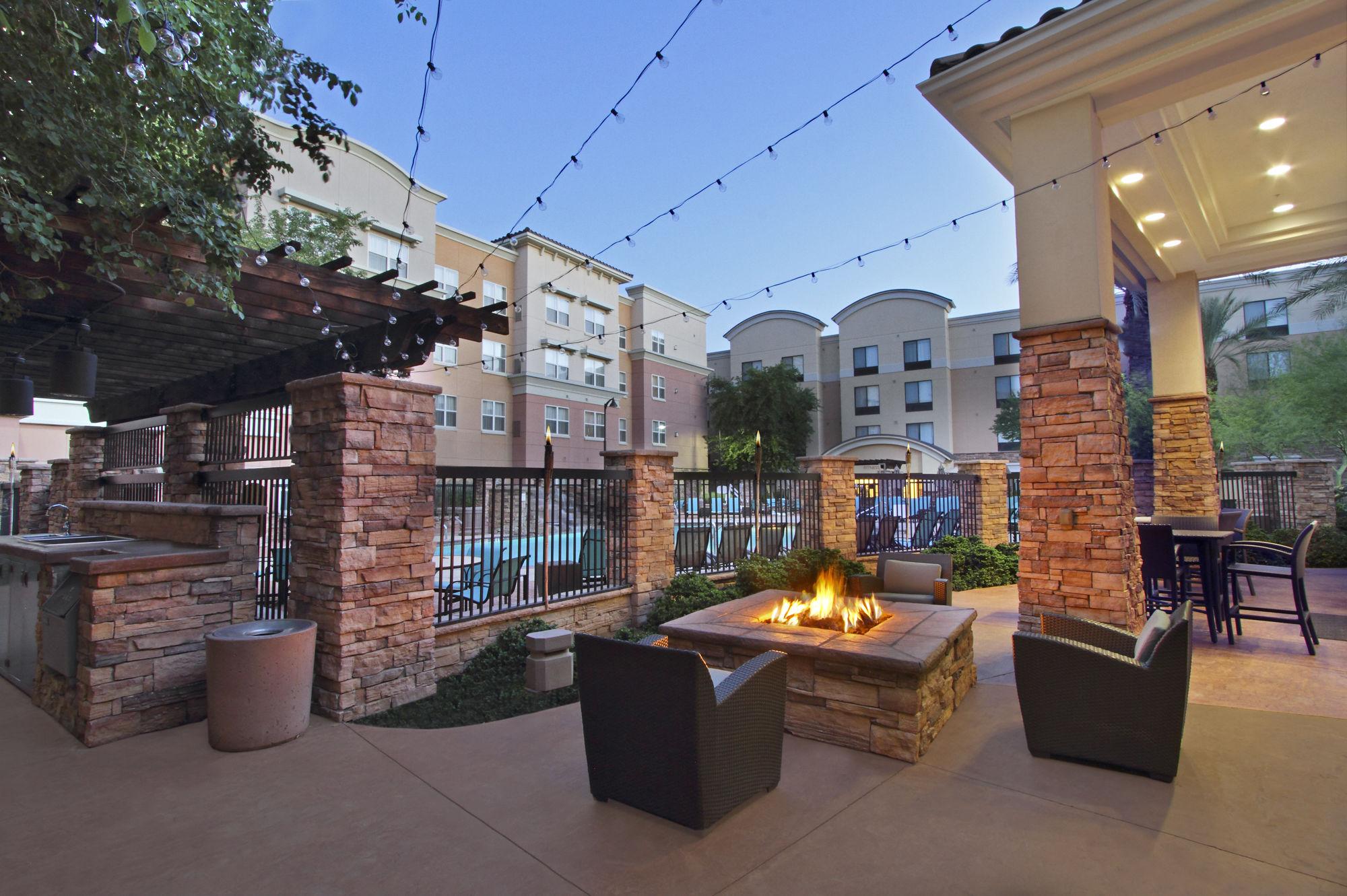 Springhill Suites Phoenix Glendale Sports & Entertainment District Экстерьер фото